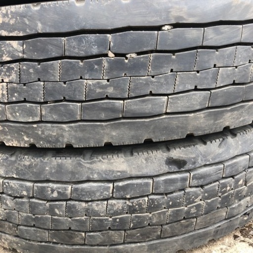 225/80R17.5 2018年製　4トン車 225/80R17.5 2018年製 4トン車