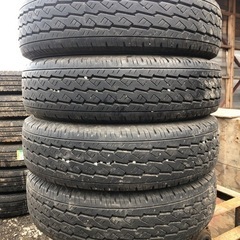 【ネット決済】195/80R15 美品　BS 4本　ハイエースキ...