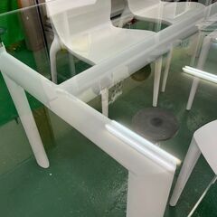 デザイナーズ家具★リプロダクト コルビジェ LC6 ガラスダイニング モダンファニチャー HIDRA イタリア製 BONTEMPI スタッキングチェア ヒドラ