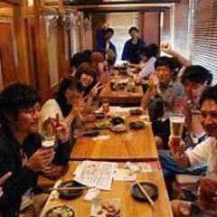 大阪で最先端な非日常の会場で異業種交流会パーティーを開催中