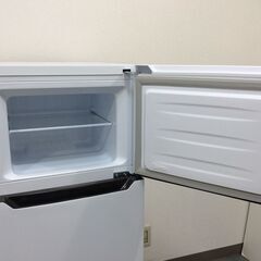 (5/12受渡済)JT4018【Hisense/ハイセンス 2ドア冷蔵庫】極美品 2021年製 HR-B12C 家電 キッチン 冷蔵冷凍庫 右開き 120L