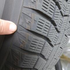 スタッドレスタイヤ(取りに来られる方に)