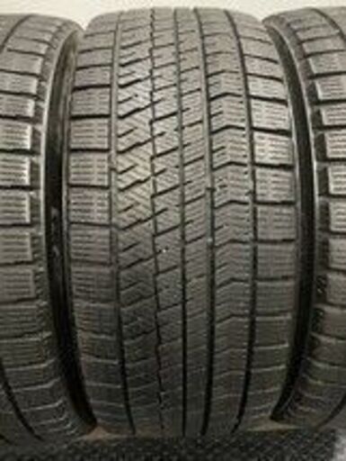 BS BLIZZAK VRX 2 235/40R18 18インチ スタッドレス 4 2018年製 audi/A4/A4アバント VOLVO/S60/V60/V70等　(TA535) クレジットカード QRコード決済可能 BS BLIZZAK VRX 2 235/40R18 18インチ スタッドレス 4 2018年製 audi