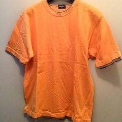 ［受渡し調整中］ユニクロ 半袖Tシャツ オレンジ グリーン 少し厚め