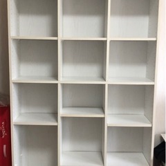 収納スペースたっぷり 高さ調整可能なニトリの本棚