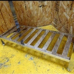 (650-0)新品未使用 業務用 ステンレス 作業台 W1000D450H800 調理台 厨房 キッチン 飲食店 店舗