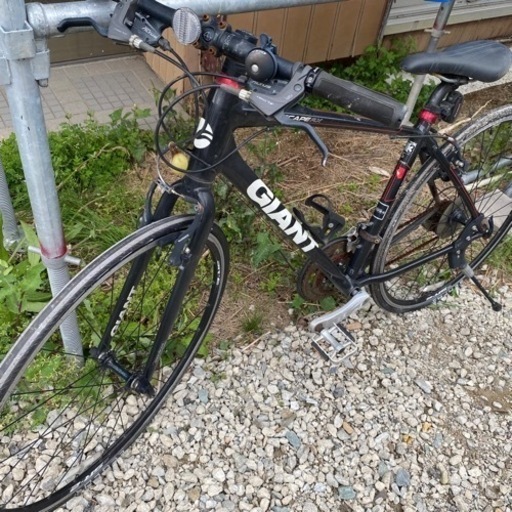 配送可能】GIANT(ジャイアント)自転車 ブラック