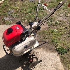 小型の耕運機　　整備済み