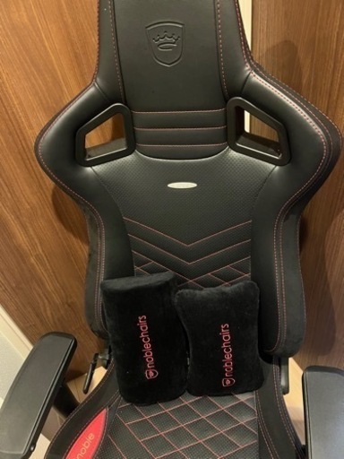 noblechairs EPIC ゲーミングチェア RED