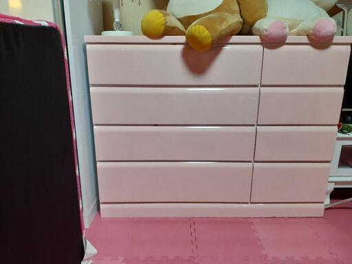 ピンクのチェスト　ほぼ未使用