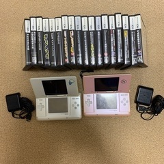 任天堂　DS 二台  ソフト18本付き