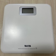 【ネット決済】体重計　タニタ ホワイト HD-661-WH A4