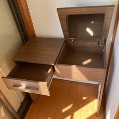 【取引中】木製ドレッサー