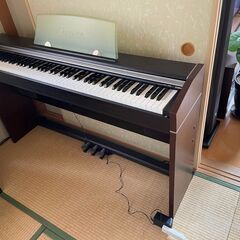 ★ CASIO 電子ピアノ Privia PX-700 美品 ★