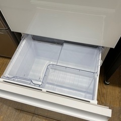 P-73 【ご来店いただける方限定】SHARPの冷蔵庫です！ 350L
