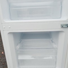 ✨2020年製✨2995番 ヤマダ電機✨ノンフロン冷凍冷蔵庫✨YRZ-C12G2‼️