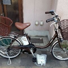 204??土日もお子様と土足のまま、いろいろなタイプの電動自転車のご 