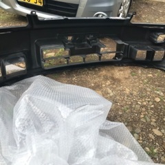 R34スカイラインフロントバンパー