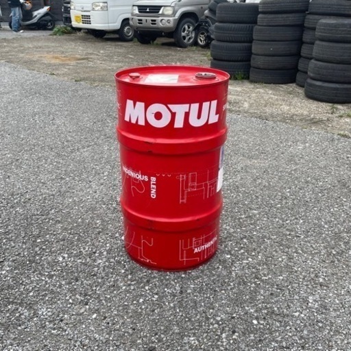 MOTUL 60リッター空ドラム缶‼️ ガレージのオブジェなどに