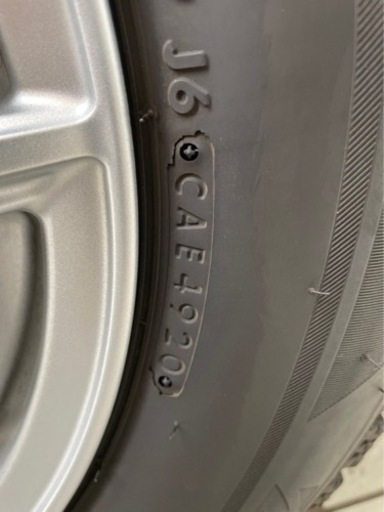 日産ノート スタッドレスタイヤ(ホイル付)185/70R14