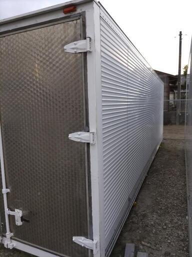 匝瑳市八日市場】No.B-38 ロングサイズ 保冷コンテナ 長さ約705cm×幅