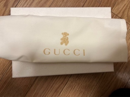 値引き　GUCCI 新品子供用サンダル