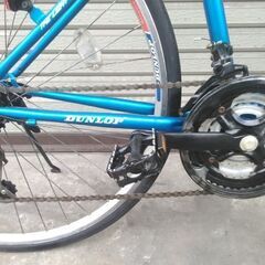 クロスバイク ダンロップ WEB SORANO 18段変速 ホワイト+ブルー 配送無料