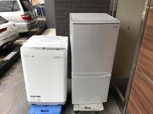 名古屋市郊外配送無料キャンペーン中！！　【新生活応援】2018年製　冷蔵庫洗濯機セット