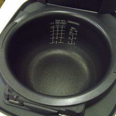 タイガー 圧力IH炊飯ジャー 2018年製 JPC-B101 ブラック 炊飯器 5.5合炊き キッチン 家電 札幌 厚別店