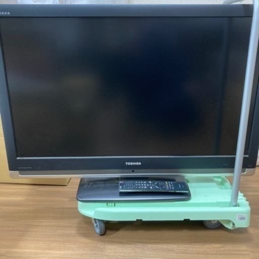 中古　液晶テレビ　37型　東芝REGZA