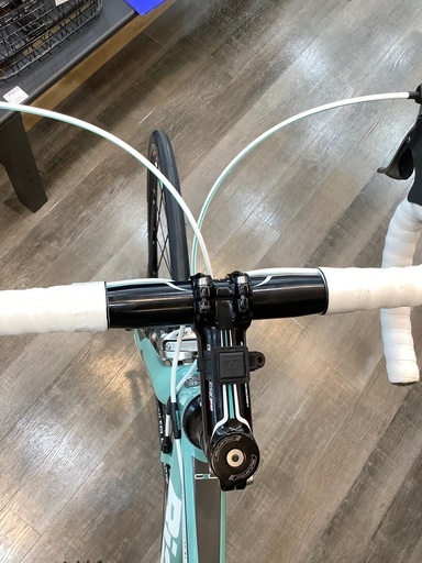 ロードバイク 取りに来れる方限定！【BIANCHI】のロードバイクです！！