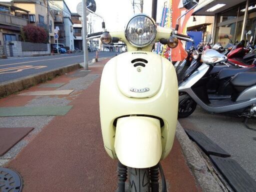 NO.4252　ジョルノ （ＧＩＯＲＮＯ）４サイクルエンジン　フューエルインジェクション　クリーム　☆彡