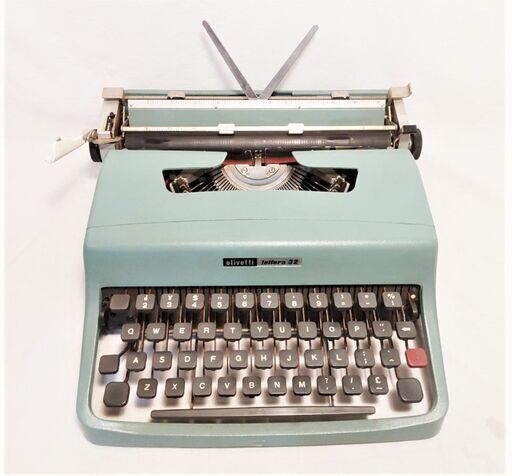 お値下げ】タイプライター Olivetti Lettera 32 専用ケース付 | mdh.com.sa