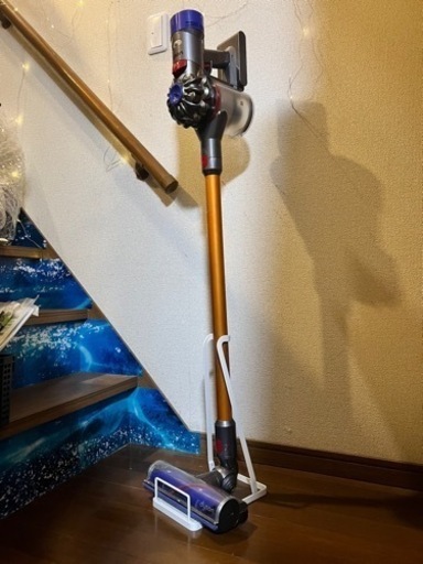 ダイソン dyson v8