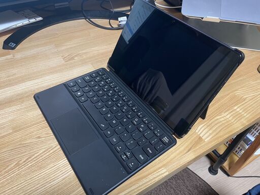 タブレットPC CHUWI Hi10 Go（専用キーボードカバー付き）
