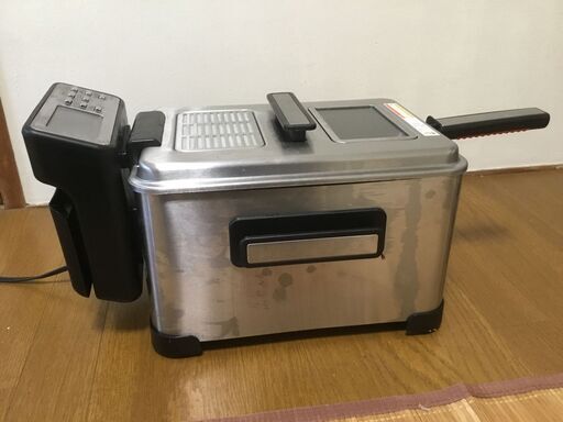 大型電気フライヤー