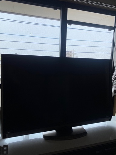 液晶テレビ　52インチ