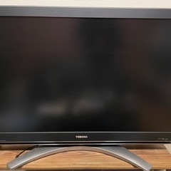 TOSHIBA 46インチ　大型テレビ