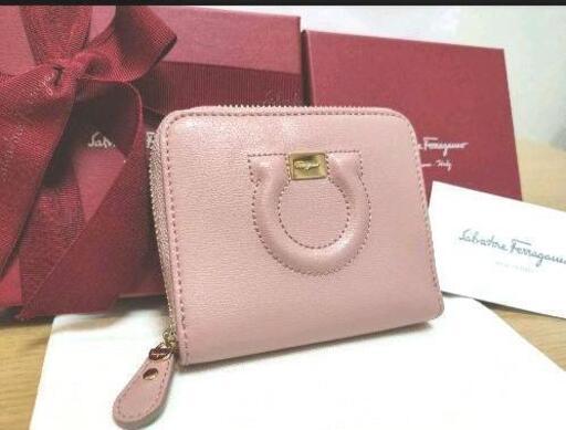 ☆ 新品フェラガモ【Salvatore Ferragamo】財布☆