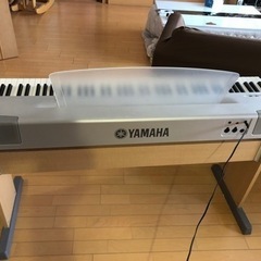 Roland ピアノ 88鍵 RP-301 RW