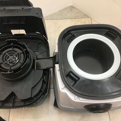 マキタ　VC867D　集じん機　容量８L  36V バッテリー2本使用　本体のみ 中古品