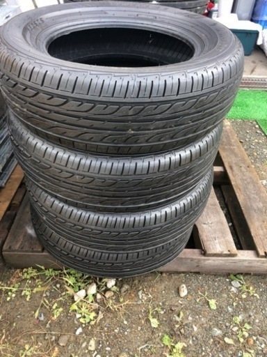 夏タイヤ　未使用　195/65/R15