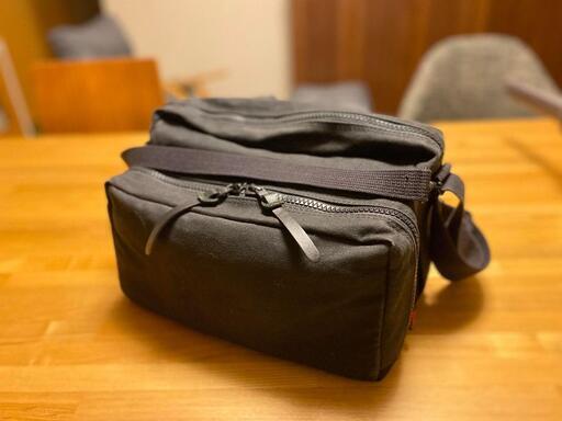 価格交渉◎アルティザン＆アーティスト カメラバッグ ARTISAN\u0026ARTIST