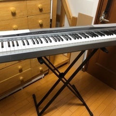 CASIO (カシオ)電子ピアノ(キーボード)譜面置き・ペダル・...
