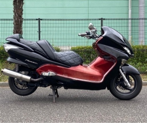 ホンダ　フォルツァZ  モリワキマフラー・スピーカーなど極カスタム車\u0026バイク王認定中古車！