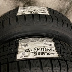 【決まりました】新品、未使用スタッドレスタイヤ4本セット