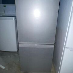 最短当日配送可★無料で配送及び設置いたします★SHARP 冷蔵庫 SJ-14Y-S 付替左右開き 2014年製★SHA2A