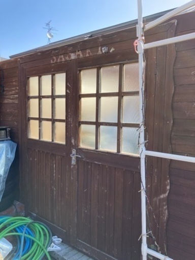 ログハウス風物置きのパーツ