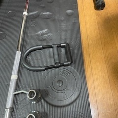 取引中】筋トレ用品 1式 値下げしました！