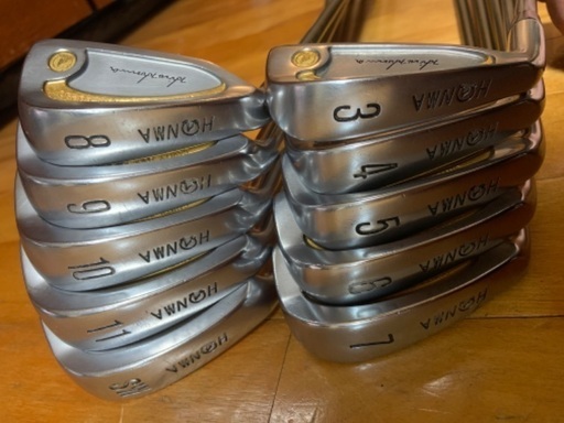 激レア】本間ゴルフ 人気 4スター金（左)定価138万円 